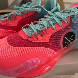 Li-Ning Wade All City 12 Mint Blue Pink
